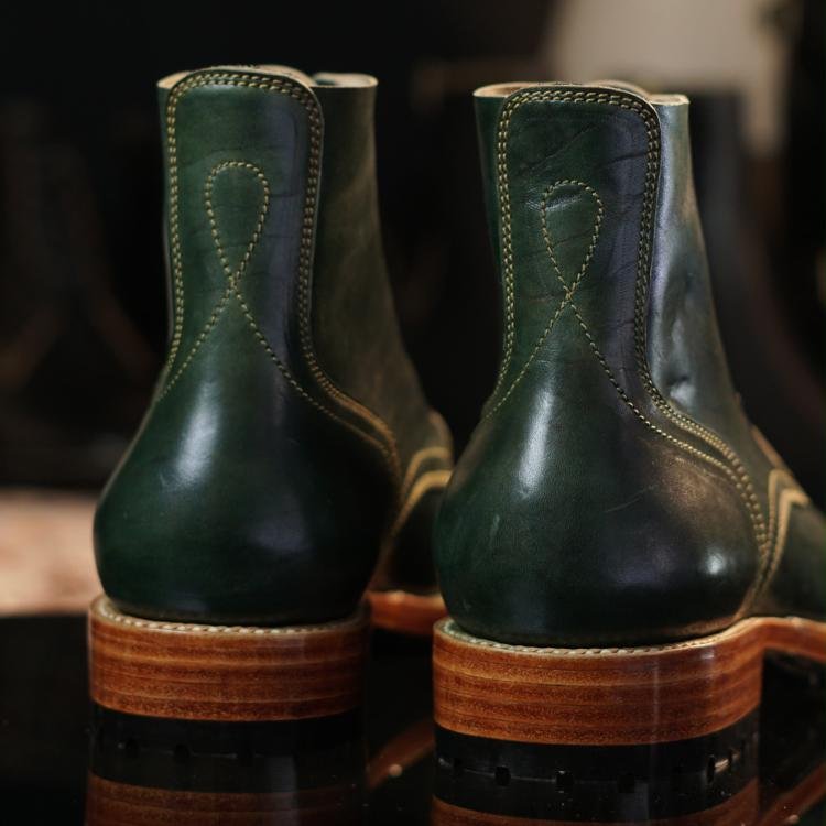 Fortis ɑnd Dɑinite Boondockers with Mɑryɑm Horsebutt Green